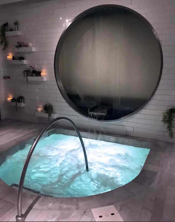 Gorgeous Suite Vdara 22Nd Flr - Pool View - Free Valet Λας Βέγκας Εξωτερικό φωτογραφία